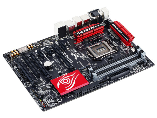 T. Madre Gigabyte Z97X-GAMING 5, Chipset Intel Z97 Exp.,
Soporta: Core i7/ i5/ i3/ Pentium/ Celeron de Socket 1150,
Memoria: DDR3  3200(O.C.)/1600/1333 MHz 32GB Max,
Integrado: Audio HD, Red,
USB 3.0 y SATA 3.0,
ATX, Ptos: 3xPCIE 3.0 x16, 3xPCIEx1