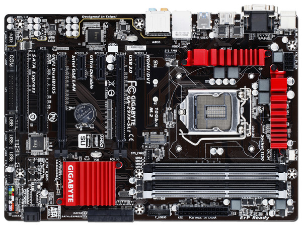 T. Madre Gigabyte Z97X-SLI, ChipSet Intel Z97,
Soporta: Core i7/i5/i3 de Socket 1150,
Memoria: DDR3 3000(O.C.)/1600/1333/1066 MHz, 32GB Max,
Integrado: Audio HD, Red, USB 3.0 y SATA 3.0,
ATX, Ptos: 2xPCIEx16, 3xPCIEx1, 1xPCI.