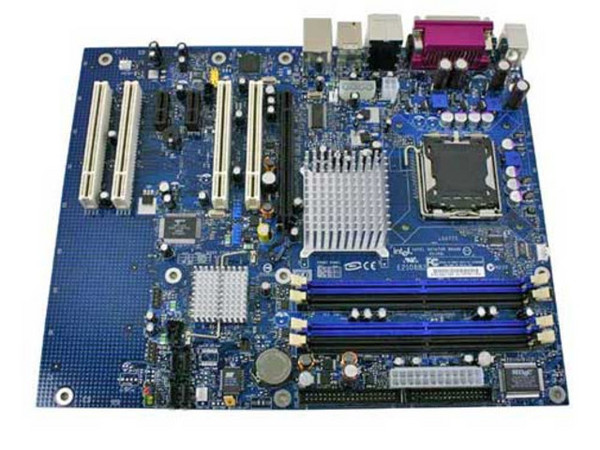 T. Madre Intel D915PBLL, ChipSet 915P,
Soporta: Intel LGA775 de 800MHz,
Integrado: Audio alta definición 7.1, Red,
Memoria: DDR2 533/400, 4 Bancos, 4GB Max,
Diseño: ATX, Ptos: 1 x PCI Express x16;
2x PCI Express x1; 4 x PCI slots