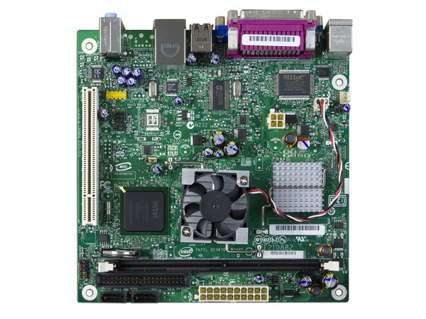 T. Madre Intel Mini-ITX D945GCLF,
Procesador Integrado Intel Atom 230,
Integrado: Audio, Red, Video GMA 950,
Memoria: DDR2 667/533, 1 Banco, 2GBMax,
Ptos: 1xPCI, Compatible con Gabinetes mATX.