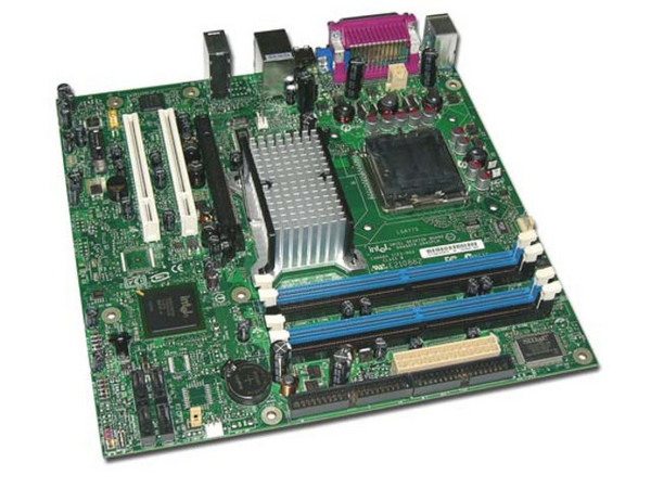 T. Madre Intel D945GTPL, ChipSet 945G,
Soporta: Intel LGA775 (65nm y 90nm),
Integrado: Video Intel GMA 950, Audio, Red,
Memoria: DDR2 667/533/400MHz, 4GB Max,
Diseño: microATX, Ptos: 1x PCI Express x16,
1x PCI Express x1, 2x PCI