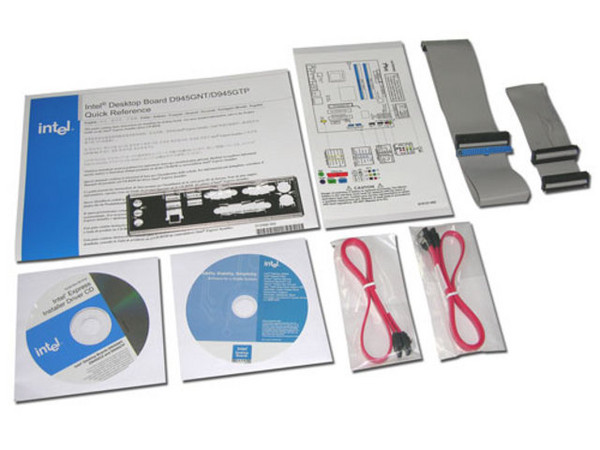 T. Madre Intel D945GTPL, ChipSet 945G,
Soporta: Intel LGA775 (65nm y 90nm),
Integrado: Video Intel GMA 950, Audio, Red,
Memoria: DDR2 667/533/400MHz, 4GB Max,
Diseño: microATX, Ptos: 1x PCI Express x16,
1x PCI Express x1, 2x PCI