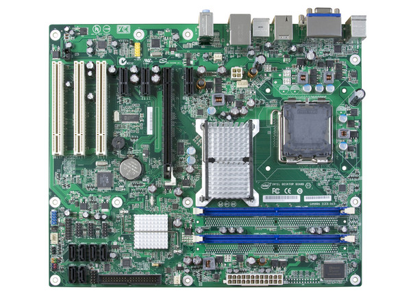 T. Madre Intel DG43NB, ChipSet Intel G43 Express,
Soporta: Celeron400, DualCore, Core2Duo, Core2Quad,
Integrado: Audio 5.1, Red, Video Intel GMA X4500,
Memoria: DDR2 800/667, 2 Bancos, 4GBMax,
Diseño: ATX, Ptos: 3xPCI, 3xPCE, 1xPCEx16