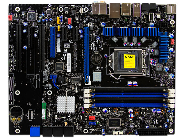 T. Madre Intel DP55KG, ChipSet Intel P55 Express,
Soporta: Core i7 870, 860/Core i5 750, Socket 1156,
Integrado: Audio 7.1, Red 10/100/1000,
Memoria: DDR3 1600+/1333/1066, 8GB Max,
ATX, Ptos: 2xPCEx16, 3xPCIEx, 2xPCI
