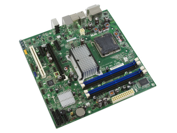 T. Madre Intel DQ45CB, ChipSet Intel Q45 Express,
Soporta: Core 2 Quad, 2Duo,1066/1333MHz,
Integrado: Audio 5.1, Video Intel GMA 4500, Red,
Memoria: DDR2 800/667MHz, 8GB Max,
Diseño: mATX, Ptos: 1xPCEx16, 2xPCIE, 1xPCI