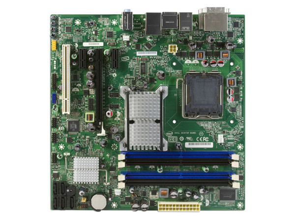 T. Madre Intel DQ45CB, ChipSet Intel Q45 Express,
Soporta: Core 2 Quad, 2Duo,1066/1333MHz,
Integrado: Audio 5.1, Video Intel GMA 4500, Red,
Memoria: DDR2 800/667MHz, 8GB Max,
Diseño: mATX, Ptos: 1xPCEx16, 2xPCIE, 1xPCI