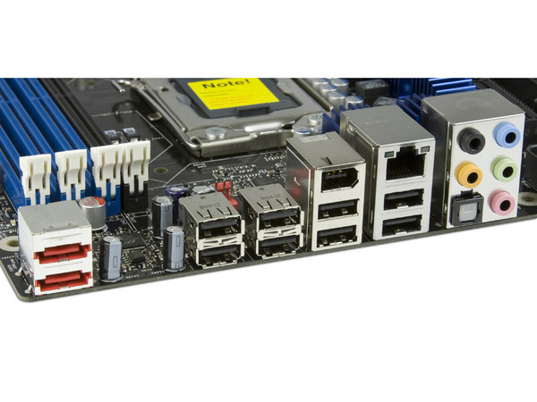 T. Madre Intel DX58SO, ChipSet Intel X58 Express,
Soporta: Core i7 920, 940, 965 de Socket 1366,
Integrado: Audio 7.1, Red 10/100/1000,
Memoria: DDR3 1600/1333/1066, 8GB Max,
ATX, Ptos: 2xPCEx16, 1xPCIEx4, 1xPCI