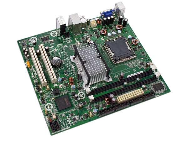 T. Madre Intel DG31GL, ChipSet Intel G31 Express,
Soporta: Cel.400, DualCore/2Duo/Quad, 1066/1333MHz,
Memoria: DDR2 667/800/Mhz, 2 Bancos, 4GB Max,
Integrado: Audio, Red 10/100, Video Intel 3100,
Diseño:microATX, Ptos: 2xPCI