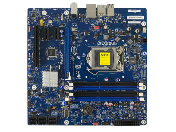 T. Madre Intel DP55WB, ChipSet Intel P55 Exp.,
Soporta: Core i7 y Core i5 de Socket 1156,
Integrado: Audio 5.1, Red 10/100/1000,
Memoria: DDR3 1333/1066MHz, 16GB Max,
mATX, Ptos: 1xPCEx16, 2xPCEx1, 1xPCI