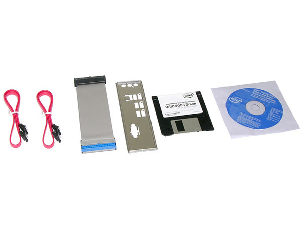 T. Madre Intel DQ35MP, ChipSet Intel Q35Express,
Soporta: Cel.400, DualCore/Duo/Quad, 1066/1333MHz,
Memoria: DDR2 667/800/Mhz, 4 Bancos, 8GB Max,
Integrado: Video Intel 3100, Audio, Red 10/100/1000,
Diseño: MicroATX, Ptos: 1xPCEx16, 2xPCE, 1xPCI