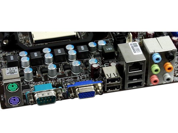 T. Madre MSI 760GM-P33, ChipSet AMD 760,
Soporta: Phenom X4 de Socket AM3,
Integrado: Video Radeon  HD 3000, AudioHD, Red,
Memoria: DDR3 1600*(OC)/1333/1066MHz, Max 8GB
Diseño mATX, Ptos: 1xPCIEX16, 2xPCIEx1, 1xPCI