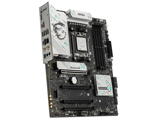 T. Madre MSI B850 GAMING PLUS WIFI,
Chipset AMD B850,
Segmento: Alto/Gamer,
Soporta: Procesadores AMD Serie 9000, 8000 y 7000, Socket AM5, 
RAM: DDR5 8200/6400/4800MHz, 256GB Max,
Wi-Fi 7, Bluetooth v5.4, Audio HD, USB-C 10Gbps, 
ATX, Ptos: 1xPCIE5