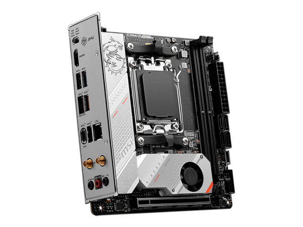 T. Madre MSI MPG B650I EDGE WIFI, Chipset B650,
Soporta: AMD Ryzen Serie 7000, Socket AM5,
Memoria: DDR5 7200+(OC)/6200(OC)/4800 MHz,
Integrado: Audio HD, Red, Wi-Fi 6E, USB 3.2,
SATA 3.0, M.2,
Mini-ITX, Ptos: 1xPCIE4.0x16