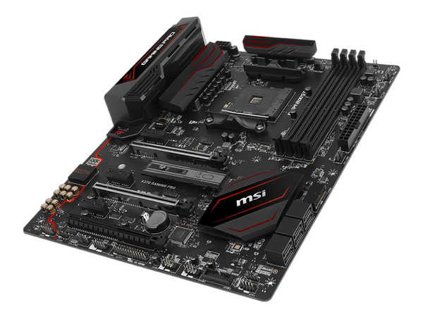 T. Madre MSI X370 Gaming Pro, Chipset AMD x370, 
Soporta: Procesador AMD 7th Generación A-series / Athlon de Socket AM4, 
Memoria: DDR4 3200(O.C.)/ 2133 MHz, 64GB Max, 
Integrado: Audio HD, USB 3.1 y SATA 3.0, Micro-ATX, 
Ptos: 2xPCIEx16 3.0, 3xPCIEx