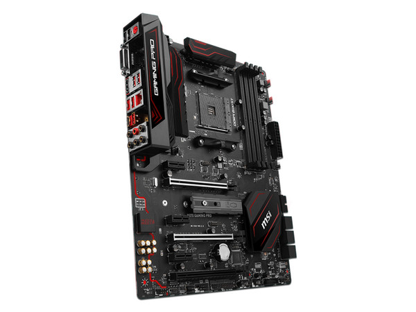 T. Madre MSI X370 Gaming Pro, Chipset AMD x370, 
Soporta: Procesador AMD 7th Generación A-series / Athlon de Socket AM4, 
Memoria: DDR4 3200(O.C.)/ 2133 MHz, 64GB Max, 
Integrado: Audio HD, USB 3.1 y SATA 3.0, Micro-ATX, 
Ptos: 2xPCIEx16 3.0, 3xPCIEx