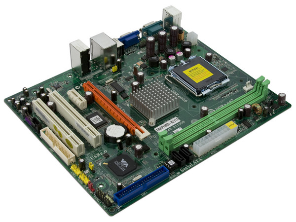TARJETA MADRE EMAX P4M900-M2V1.0