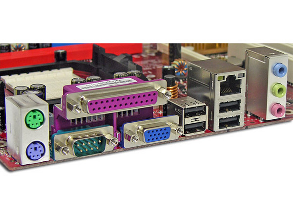 T. Madre PCCHIPS A13G, ChipSet nVIDIA MCP 61,
Para: Athlon 64/Athlon 64 X2 Dual-Core, Socket AM2,
Integrado: Video nVIDIA, Audio 5.1, Red 10/100,
Memoria: 2x DDR2, Max. 16GB, Diseño MicroATX,
Ptos: 1xPCI-E X16, 1xPCI-E X1, 2xPCI, 1xCNR