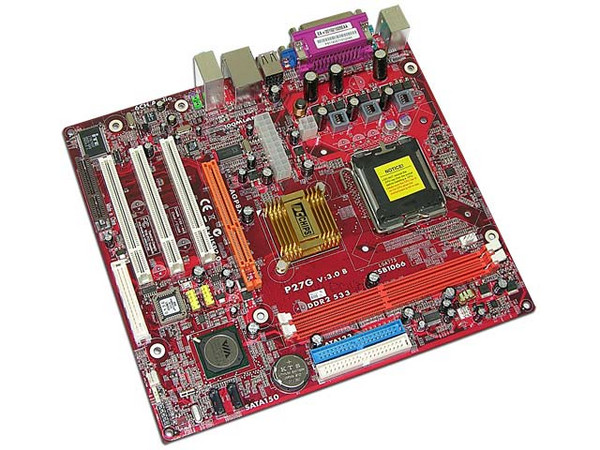T. Madre PCCHIPS P27G, ChipSet VIA P4M800Pro,
Soporta: Core 2 Duo, Pentium 4/D, FSB 1066/800/533MHz,
Integrado: Audio 6 canales, Video UniChrome Pro, Red,
Memoria: DDRII 533, 2 Bancos, 2GB Max,
Diseño: MicroATX, Ptos: 1x AGP 8X, 3x PCI, 1x CNR