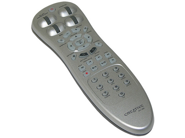 Tarjeta de Sonido Sound Blaster X-Fi Platinum Fatal1ty Champion Series, unidad de E/S con mando a distancia y óptima conectividad, 64MB de X-Ram, PCI y Módulo Interno.   