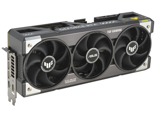 Tarjeta de Video ASUS TUF Gaming OC con NVIDIA GeForce RTX 5080, 16GB GDDR7.