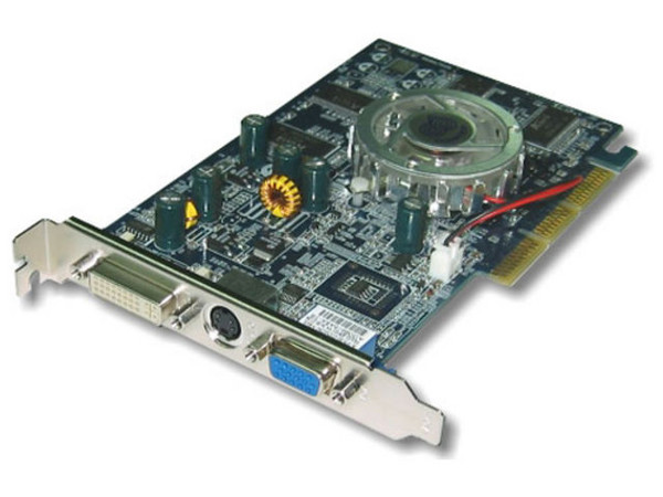 T. de Video ChainTech GeForce FX 5200 con 256MB DDR, Salida a TV, AGP 8X.