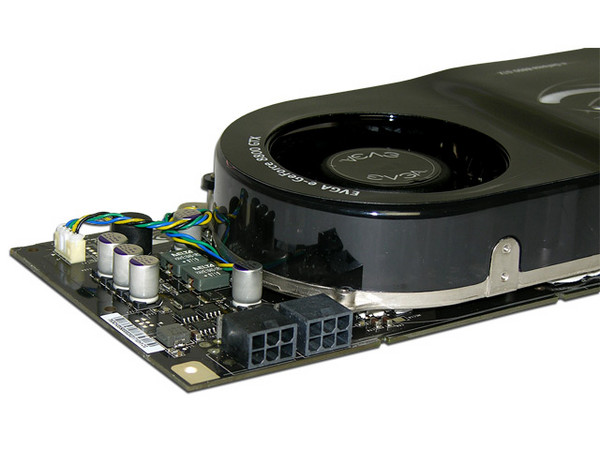 Tarjeta de Video EVGA GeForce 8800GTX, 768MB DDR3, Dual DVI, Salida a TV/HDTV. DirectX 10. PCI Express 16x