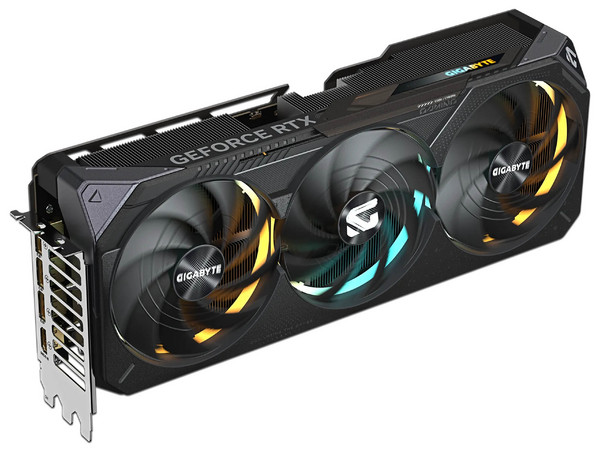 Tarjeta de Video NVIDIA GeForce RTX 5080 Gigabyte GAMING OC, 16GB GDDR7, 1xHDMI, 3xDisplayPort, PCI Express 5.0.