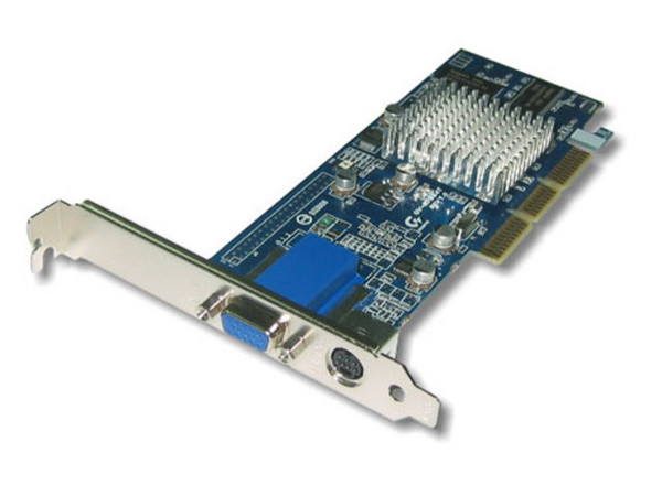 T. de Video GigaByte, AGP 2X/4X, ChipSet Radeon 7000 con 64MB, Salida a TV.