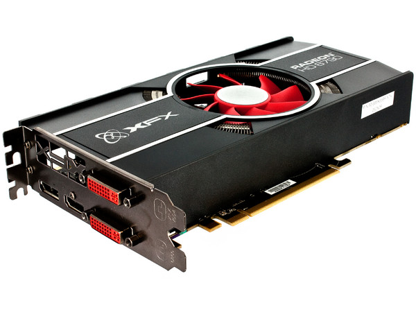 Tarjeta de Video XFX Radeon HD 6790, 1GB GDDR5, DisplayPort, HDMI, DVI, DirectX 11, Puerto PCI Express 2.1.