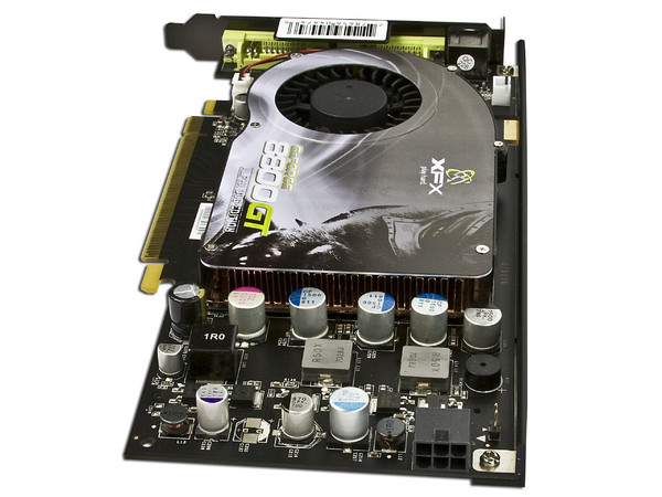 Tarjeta de Video XFX GeForce 8800GT, 512MB DDR3, Dual DVI, Salida a TV/HDTV. DirectX 10. Puerto PCI Express 2.0.
Incluye el juego Company of Heroes
