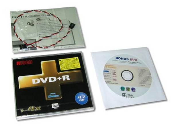 Quemador de DVD+R/+RW  y CDs, Marca AOpen, 
DVD+RW: Graba/Regraba/Lee: 4x/4x/8x, 
CD-RW: Graba/Regraba/Lee: 24x/10x/40x