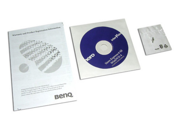 Combo BenQ Interno, Quemador de CDs 52x/32x/52x + DVD de 16x(Lectura). Color Negro