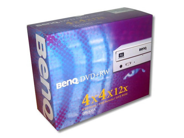 Quemador de DVD+R/+RW y CDs, Marca BENQ, 
DVD+RW: Graba/Regraba/Lee: 4x/4x/12x, 
CD-RW: Graba/Regraba/Lee: 16x/10x/40x