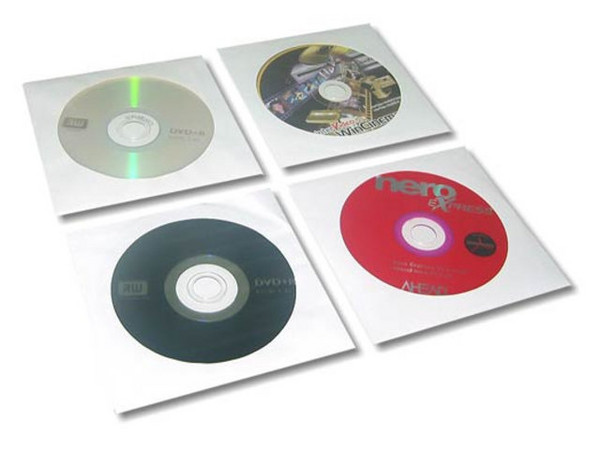 Quemador de DVD+R/+RW y CDs, Marca BENQ, 
DVD+RW: Graba/Regraba/Lee: 4x/4x/12x, 
CD-RW: Graba/Regraba/Lee: 16x/10x/40x
