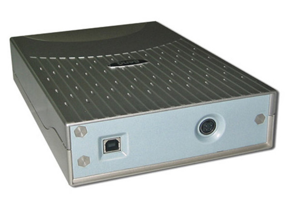 Quemador BenQ, Externo Multiformato, USB 2.0:
DVD+RW: Graba/Regraba/Lee: 16x/4x/16x,
DVD-RW: Graba/Regraba/Lee: 16x/4x/16x,
DVD+R DL: Graba 2.4x,
CD-RW: Graba/Regraba/Lee: 40x/24x/40x