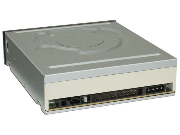 Quemador HP 1140i, Lightscribe! IDE::
DVD+RW: Graba/Regraba/Lee: 22x/8x/16x,
DVD+R DL: 8x, DVD-R DL: 8x, DVD-RAM: 12x,
DVD-RW: Graba/Regraba/Lee: 22x/6x/16x,
CD-RW: Graba/Regraba/Lee: 48x/32x/48x