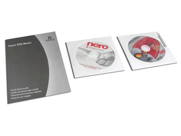 Quemador Iomega Super DVD, Externo, USB2.0:
DVD+RW: Graba/Regraba/Lee: 18x/8x/16x,
DVD-RW: Graba/Regraba/Lee: 18x/6x/16x,
CD-RW: Graba/Regraba/Lee: 48x/32x/48x
