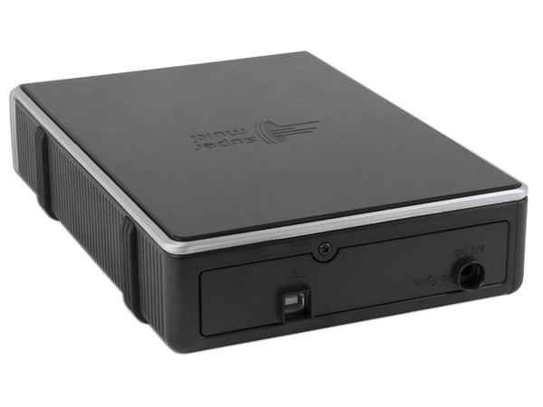 Quemador LG LightScribe, Color Negro, Externo:
DVD+RW: Graba/Regraba/Lee: 20x/8x/16x,
DVD+R DL: Graba 16X, DVD-R DL: Graba 16X,
DVD-RW: Graba/Regraba/Lee: 20x/6x/16x,
CD-RW: Graba/Regraba/Lee: 48x/32x/40x. USB 2.0