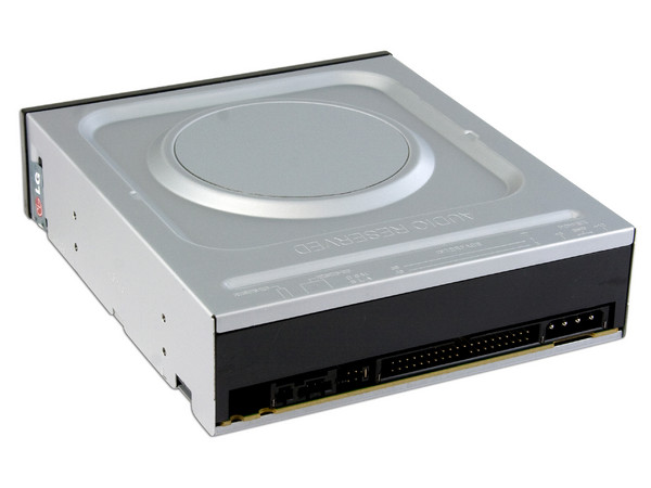Quemador LG (OEM) Color Negro:
DVD+RW: Graba/Regraba/Lee: 22x/8x/16x,
DVD+R DL: 16x, DVD-R DL: 12x, DVD-RAM: 12x,
DVD-RW: Graba/Regraba/Lee: 22x/6x/12x,
CD-RW: Graba/Regraba/Lee: 48x/32x/40x