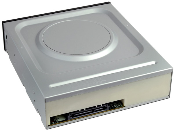 Quemador LG, (OEM), Serial ATA:
DVD+RW: Graba/Regraba/Lee: 24x/8x/16x,
DVD+R DL: 16x, DVD-R DL: 12x, DVD-RAM: 12x,
DVD-RW: Graba/Regraba/Lee: 24x/6x/16x,
CD-RW: Graba/Regraba/Lee: 48x/32x/48x