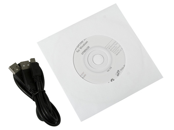 Quemador LG Externo Slim USB 2.0, Blanco:
no necesita cable de alimentación,
DVD+RW: Graba/Regraba/Lee: 8x/8x/8x,
DVD+R DL: Graba 6X, DVD-R DL: Graba 6X,
DVD-RW: Graba/Regraba/Lee: 8x/6x/8x,
CD-RW: Graba/Regraba/Lee: 24x/24x/24x