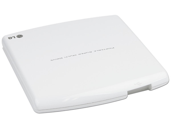 Quemador LG Externo Slim USB 2.0, Blanco:
no necesita cable de alimentación,
DVD+RW: Graba/Regraba/Lee: 8x/8x/8x,
DVD+R DL: Graba 8X, DVD-R DL: Graba 8X,
DVD-RW: Graba/Regraba/Lee: 8x/6x/8x,
CD-RW: Graba/Regraba/Lee: 24x/24x/24x