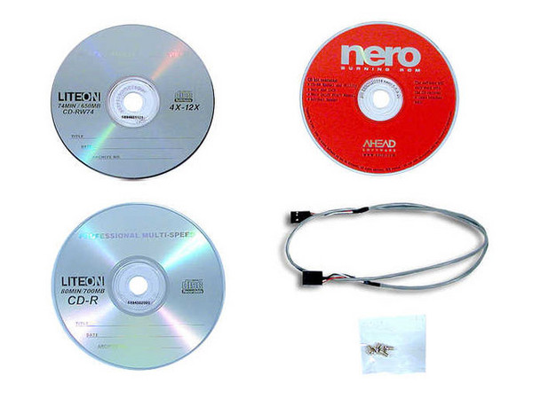 Quemador de CDs LiteOn, Interno, Velocidades Graba/Regraba/Lee : 48x/24x/48x.