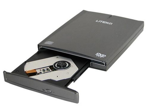 Unidad Combo LiteOn Externa : Quemador de CDs Graba/Regraba/Lee :: 24x/12X/24X + DVD-ROM 8x(Lectura), Interfase USB v2.0.