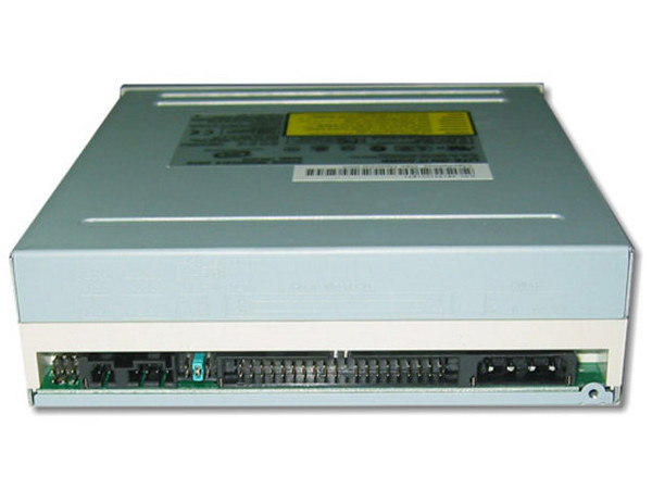 Quemador LiteOn Color Beige, Multiformato(DVD/CD-RW):
DVD-RW+: Graba/Regraba/Lee : 8x/4x/12x, 
DVD-RW-: Graba/Regraba/Lee : 4x/2x/12x, 
CD-RW: Graba/Regraba/Lee: 40x/24x/40x