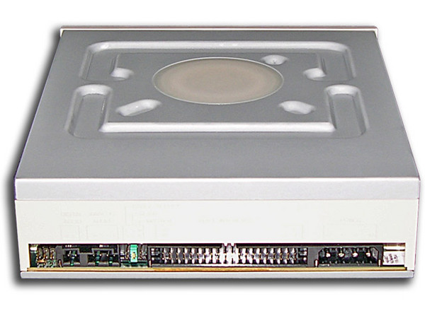 Quemador Liteon, Lightscribe! OEM, Beige:
DVD+RW: Graba/Regraba/Lee: 20x/8x/16x,
DVD+R DL: 8X, DVD-R DL: 8X, DVD-RAM: 12X,
DVD-RW: Graba/Regraba/Lee: 20x/6x/16x,
CD-RW: Graba/Regraba/Lee: 48x/24x/48x,
Lightscribe CDR, DVD+R 1.6X
