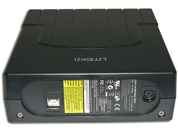 Quemador LiteOn, Multiformato Externo, Color Negro,
DVD+RW: Graba/Regraba/Lee: 16x/8x/16x,
DVD+R DL: Graba 8X, DVD-R DL: Graba 4X,
DVD-RW: Graba/Regraba/Lee: 16x/6x/16x,
CD-RW: Graba/Regraba/Lee: 48x/24x/48x