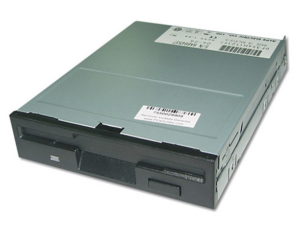 Unidad Floppy 1.44MB Interna, Color NEGRO