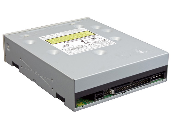 Quemador Pioneer, Multiformato, OEM, Beige:
DVD+RW: Graba/Regraba/Lee: 20x/8x/16x,
DVD+R DL: 10X, DVD-R DL: 10X, DVD-RAM: 5X,
DVD-RW: Graba/Regraba/Lee: 20x/6x/16x,
CD-RW: Graba/Regraba/Lee: 40x/32x/40x