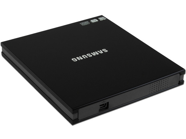 Quemador Samsung Externo Slim USB 2.0:
no necesita cable de alimentación,
DVD+RW: Graba/Regraba/Lee: 8x/8x/8x,
DVD+R DL: Graba 6X, DVD-R DL: Graba 6X,
DVD-RW: Graba/Regraba/Lee: 8x/6x/8x,
CD-RW: Graba/Regraba/Lee: 24x/16x/24x.